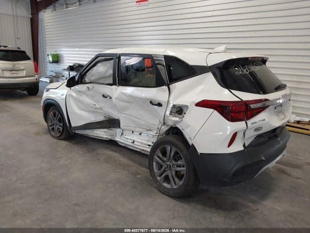 2023 KIA SELTOS LX 3