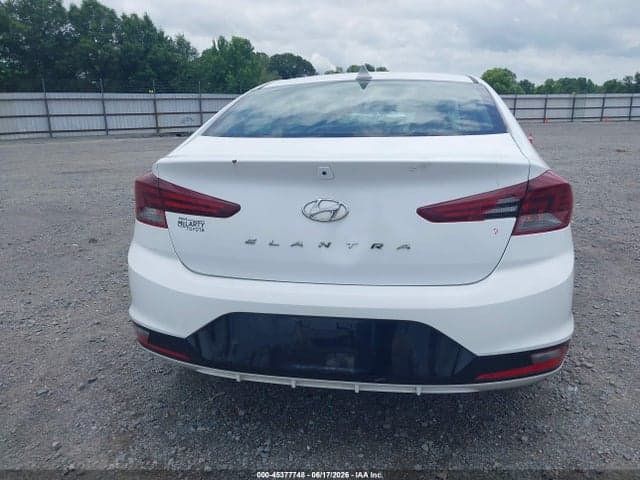2019 HYUNDAI ELANTRA SEL 16