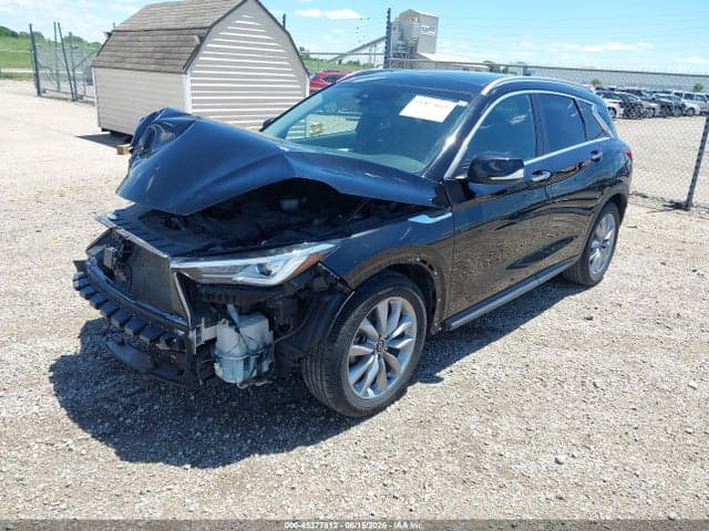 2021 INFINITI QX50 LUXE 2