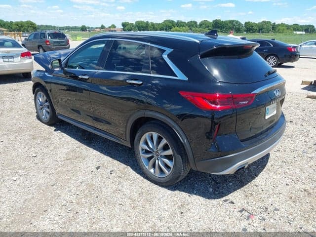 2021 INFINITI QX50 LUXE 3