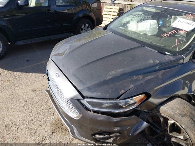 2019 FORD FUSION TITANIUM 12