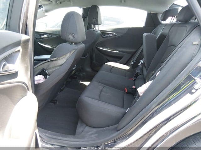 2023 CHEVROLET MALIBU FWD 1LT 8