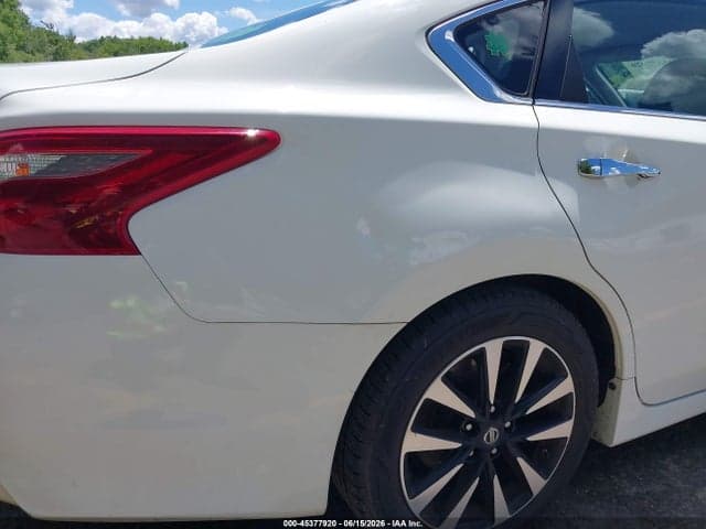 2018 NISSAN ALTIMA 2.5 SV 19