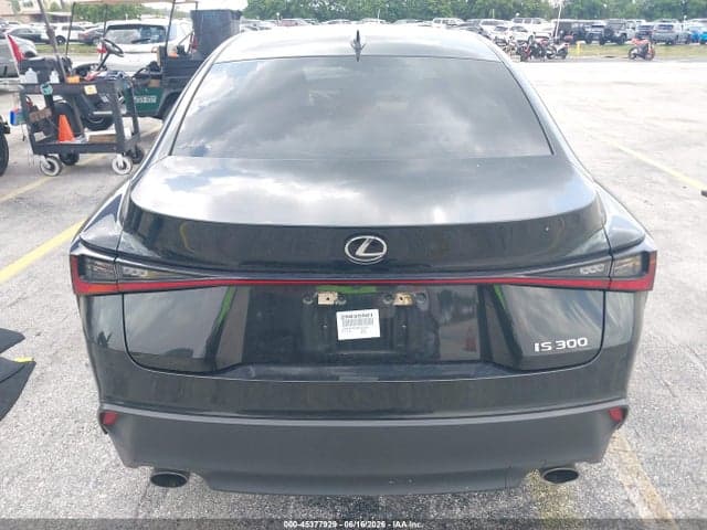 2022 LEXUS IS 300 16