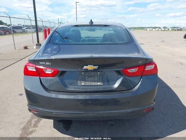 2017 CHEVROLET MALIBU 1LT 16