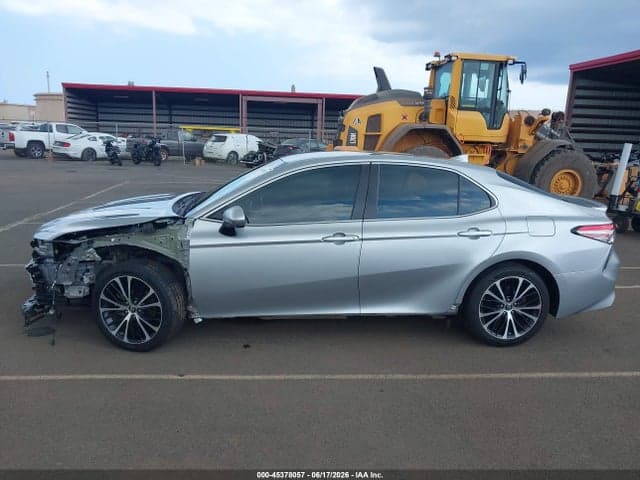 2019 TOYOTA CAMRY SE 15