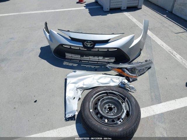 2026 TOYOTA COROLLA LE 12