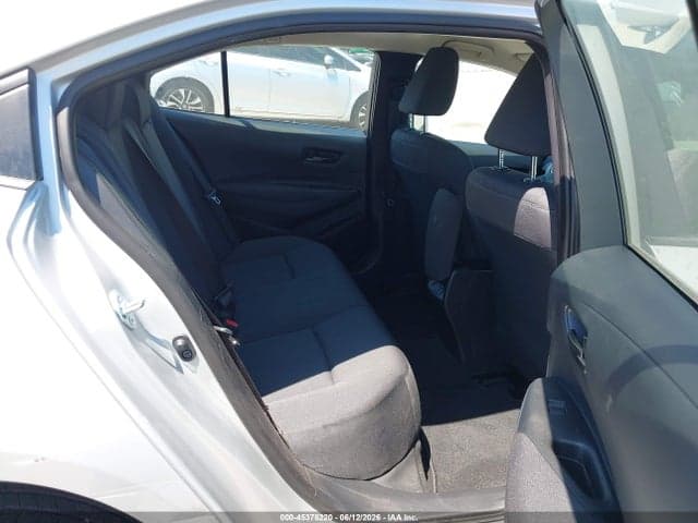 2026 TOYOTA COROLLA LE 8