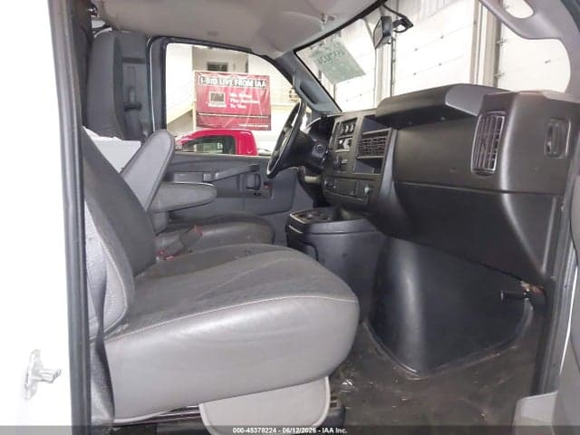 2019 CHEVROLET EXPRESS 2500 WORK VAN 5