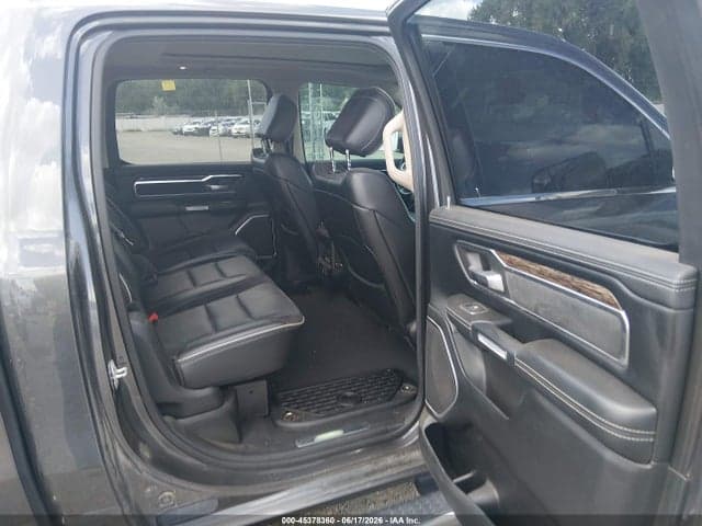 2019 RAM 1500 LARAMIE 4X4 6'4 BOX 8