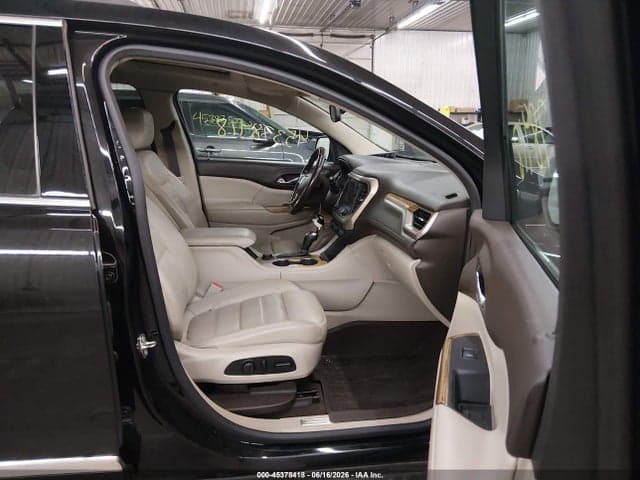 2017 GMC ACADIA DENALI 5