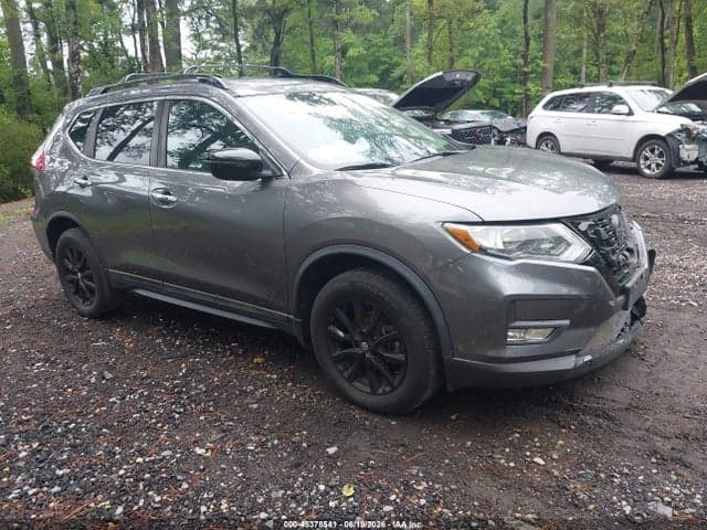 2018 NISSAN ROGUE SV