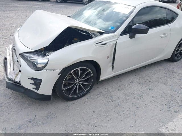 2017 TOYOTA 86 6