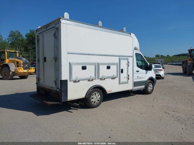 2018 FORD TRANSIT-350 CUTAWAY 4