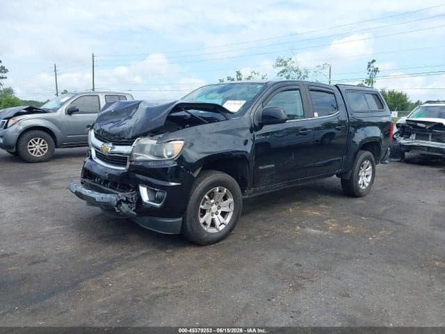 2017 CHEVROLET COLORADO 4WD LT 2