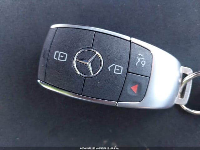 2024 MERCEDES-BENZ GLB 250 4MATIC 11