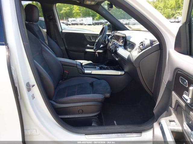 2024 MERCEDES-BENZ GLB 250 4MATIC 5