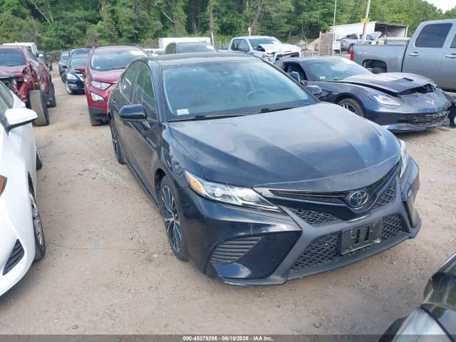 2020 TOYOTA CAMRY SE - 1