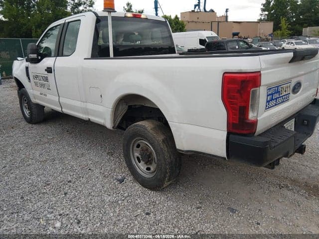2017 FORD F-250 XL 3