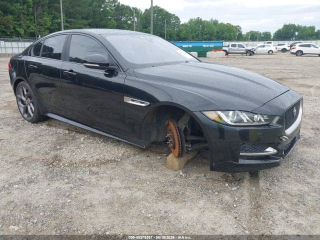 2017 JAGUAR XE 35T - 1