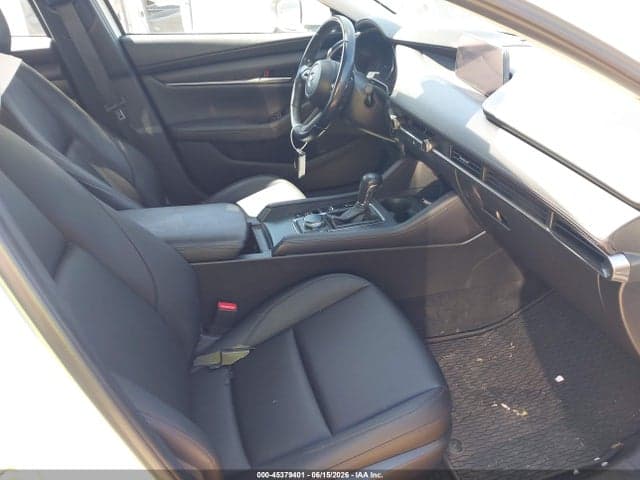 2022 MAZDA MAZDA3 SELECT 5