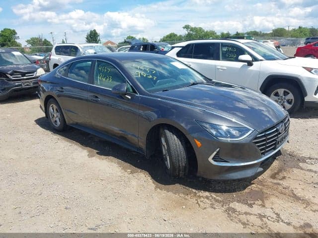 2022 HYUNDAI SONATA SE 1