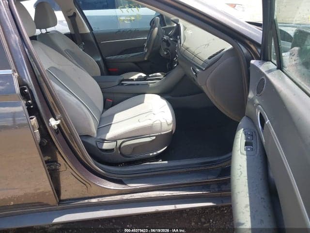 2022 HYUNDAI SONATA SE 5
