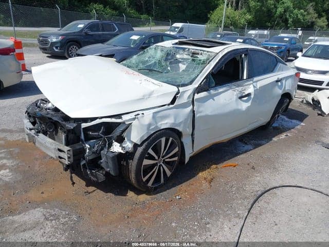 2020 NISSAN ALTIMA SR INTELLIGENT AWD 2