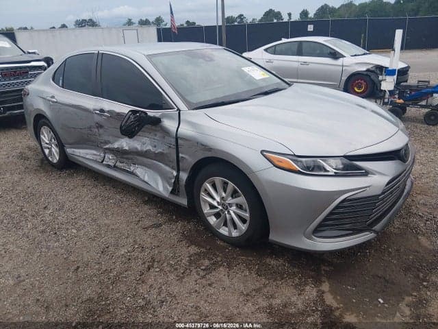 2023 TOYOTA CAMRY LE 1