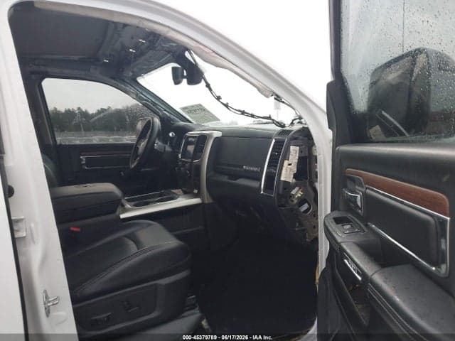 2018 RAM 3500 LARAMIE 4X4 8' BOX 5