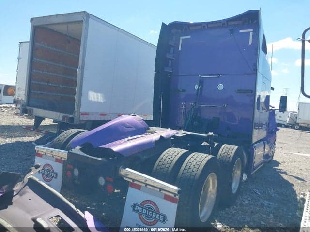 2022 PETERBILT 579 4
