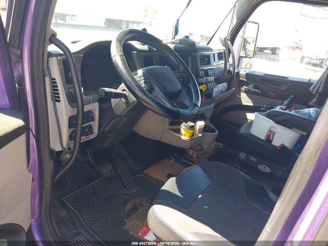 2022 PETERBILT 579 6