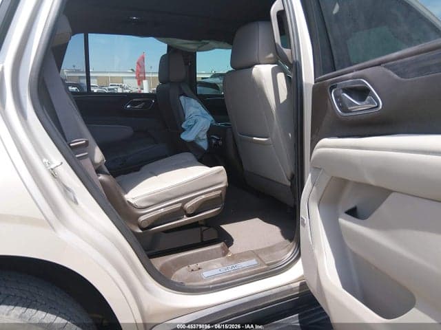 2023 GMC YUKON 4WD SLT 8