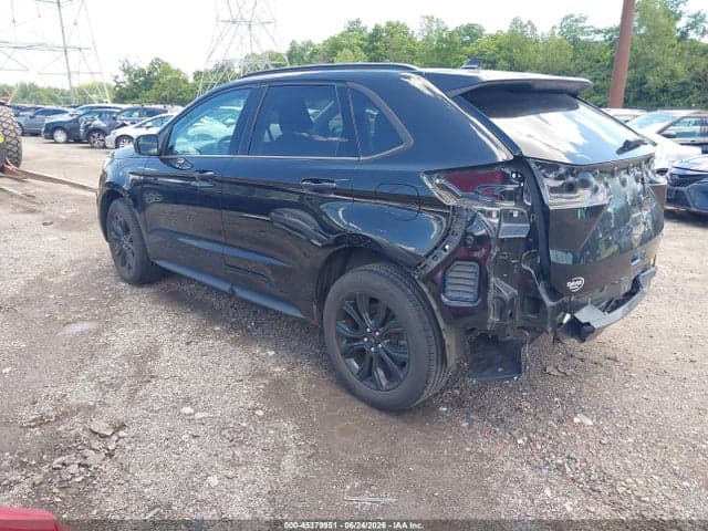 2022 FORD EDGE SE 3