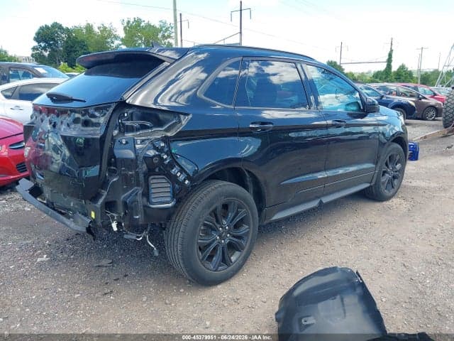 2022 FORD EDGE SE 4