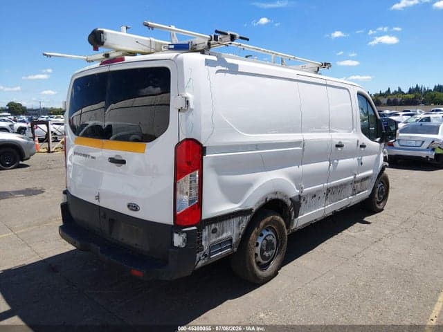 2019 FORD TRANSIT-150 4