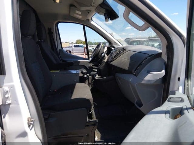 2019 FORD TRANSIT-150 5