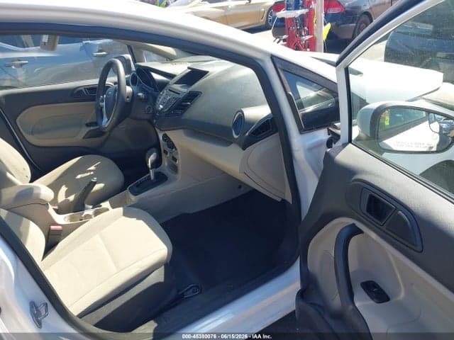 2017 FORD FIESTA SE 5