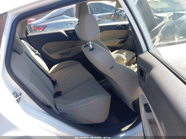 2017 FORD FIESTA SE 8