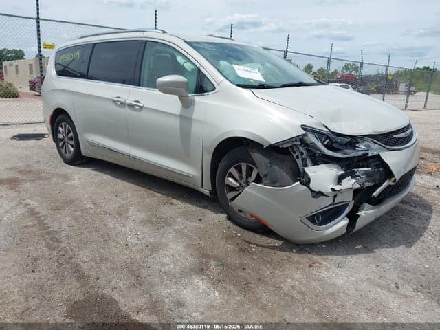 2019 CHRYSLER PACIFICA TOURING L PLUS 1