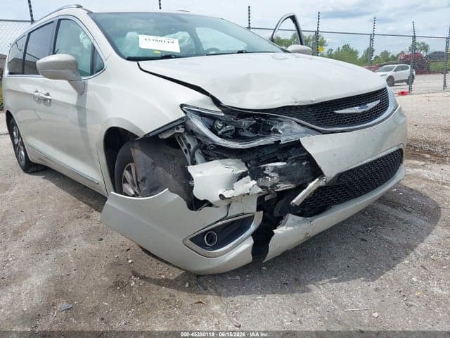2019 CHRYSLER PACIFICA TOURING L PLUS 6
