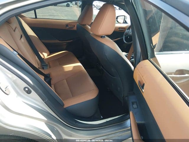 2023 LEXUS IS 300 8