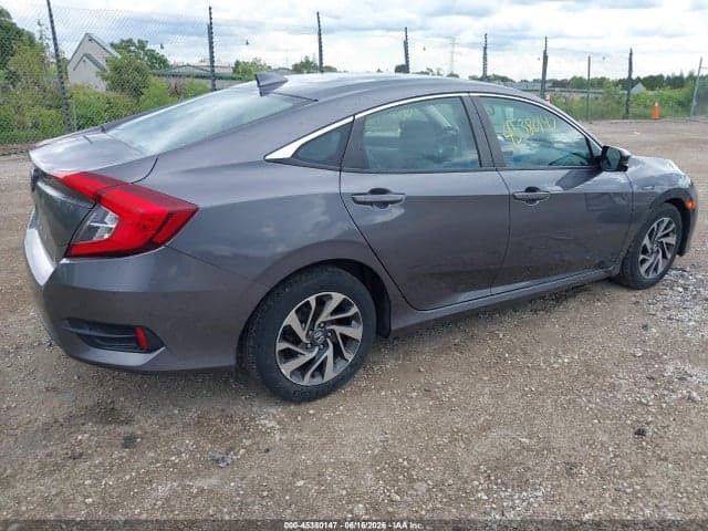 2017 HONDA CIVIC EX 4