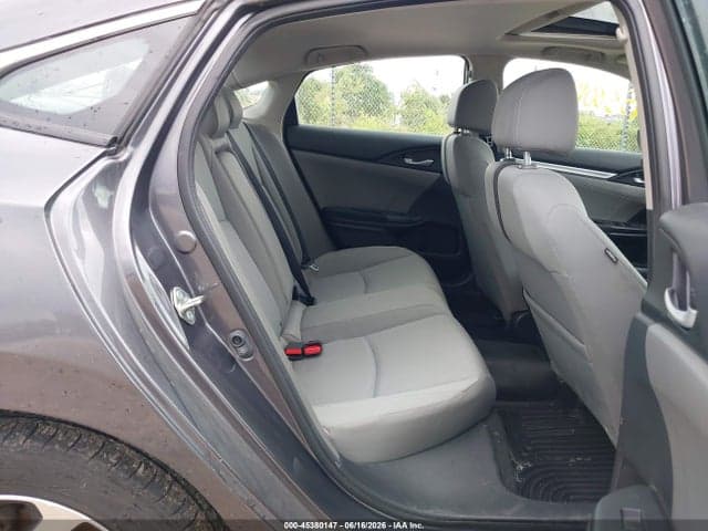 2017 HONDA CIVIC EX 8