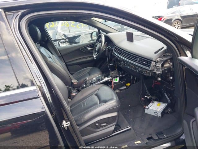 2017 AUDI Q7 3.0T PREMIUM 5