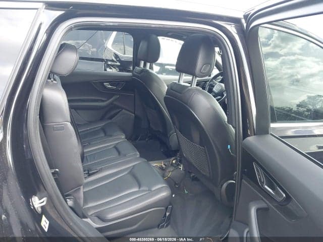 2017 AUDI Q7 3.0T PREMIUM 8