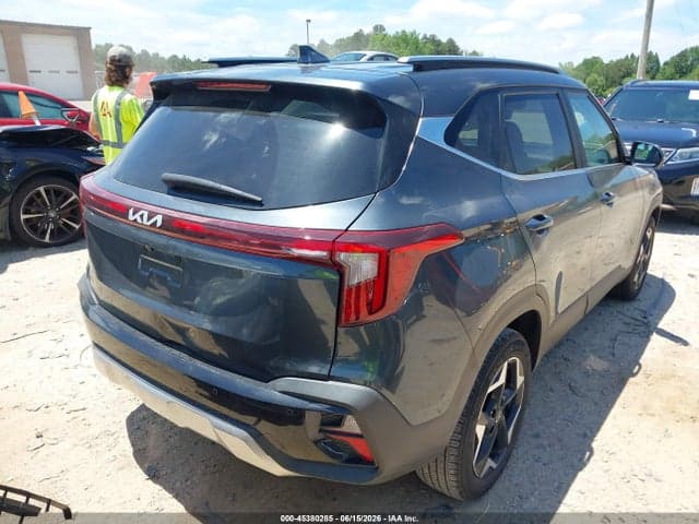 2025 KIA SELTOS EX 4