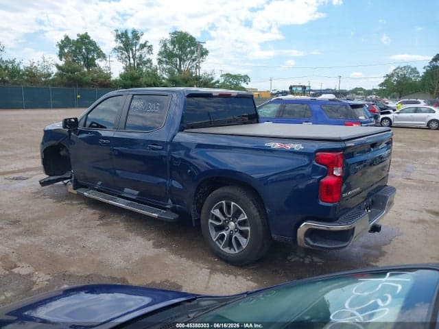 2022 CHEVROLET SILVERADO 1500 4WD SHORT BED LT WITH 2FL 3