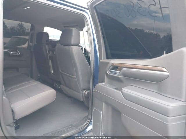 2022 CHEVROLET SILVERADO 1500 4WD SHORT BED LT WITH 2FL 8