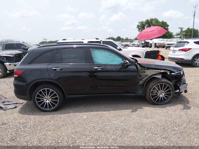 2022 MERCEDES-BENZ GLC 300 SUV 13